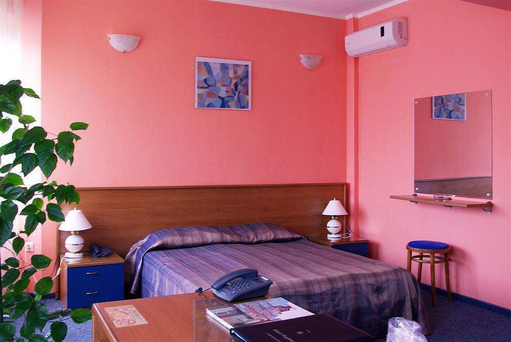 Hotel Reghina Timisoara Exterior foto