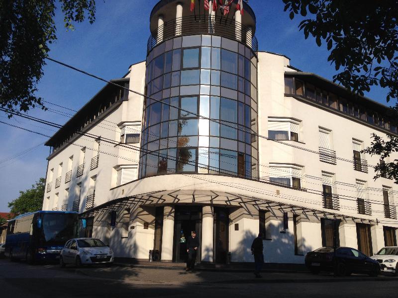 Hotel Reghina Timisoara Exterior foto